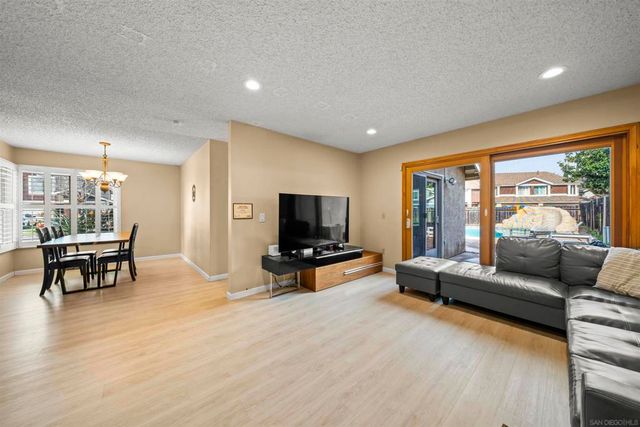 2396 Donnington Way, San Diego, CA 92139