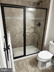 111 BRENTWOOD CT, Colmar, PA 18915
