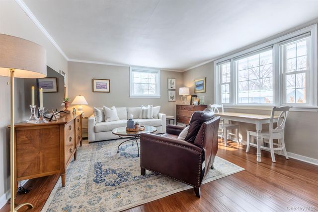 323 Hillside Avenue, Hurley, NY 12443