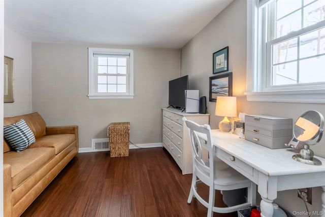 323 Hillside Avenue, Hurley, NY 12443