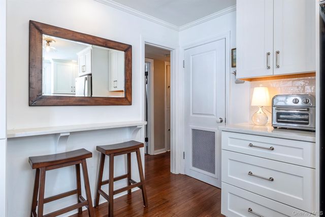 323 Hillside Avenue, Hurley, NY 12443