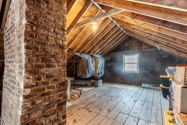 323 Hillside Avenue, Hurley, NY 12443