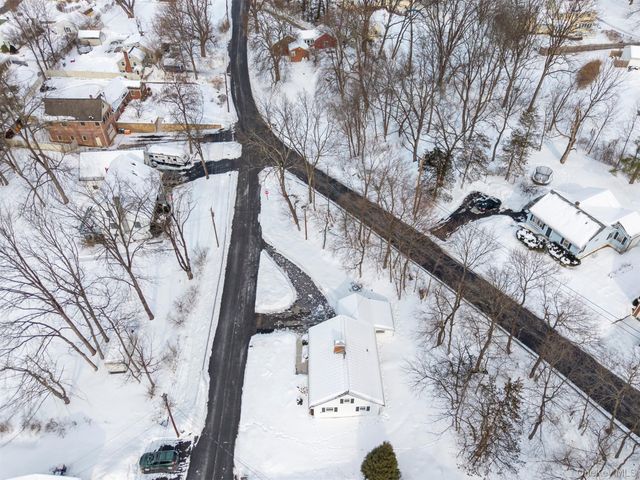 323 Hillside Avenue, Hurley, NY 12443