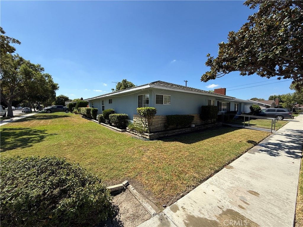 829 S Clementine, Anaheim, CA 92805 — photo 2