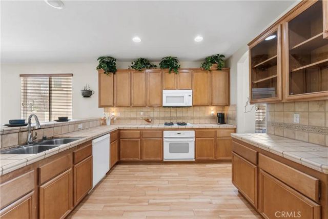 39951 Capland, Palmdale, CA 93551