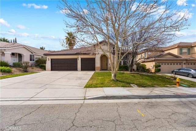 39951 Capland, Palmdale, CA 93551