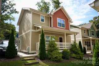 129 Aurora Drive 10, Asheville, NC 28805