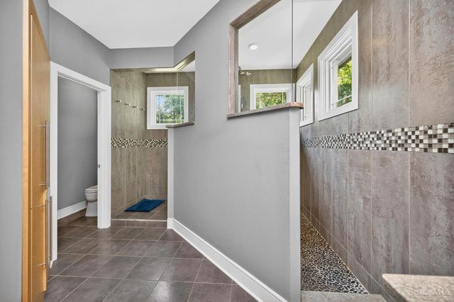 8714 Weller Road, Montgomery, OH 45249