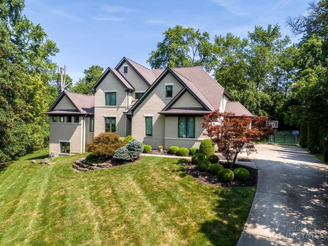 8714 Weller Road, Montgomery, OH 45249