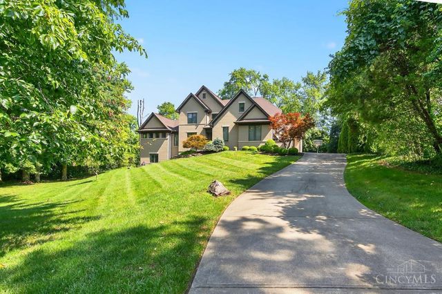 8714 Weller Road, Montgomery, OH 45249