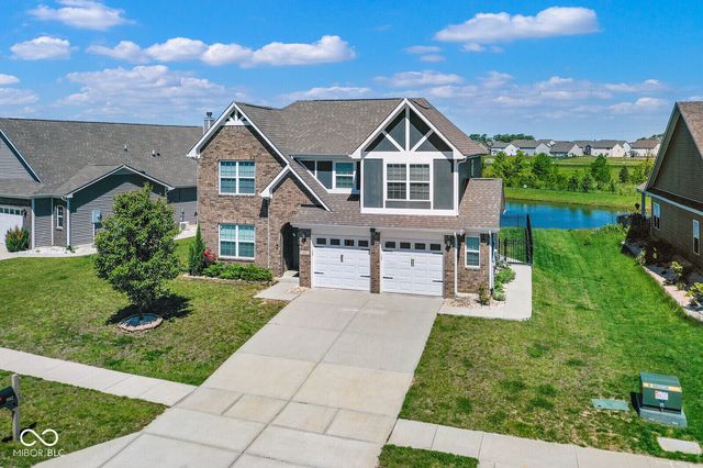 992 Cherry Tree Lane, Greenwood, IN 46143