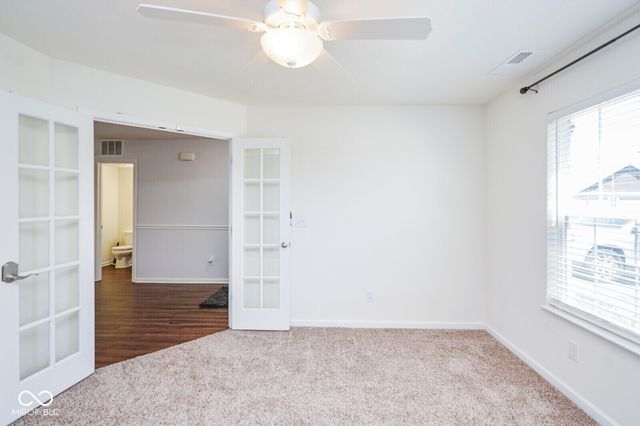 992 Cherry Tree Lane, Greenwood, IN 46143