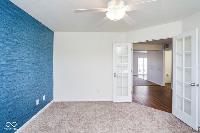992 Cherry Tree Lane, Greenwood, IN 46143