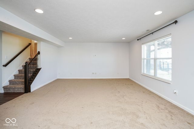 992 Cherry Tree Lane, Greenwood, IN 46143