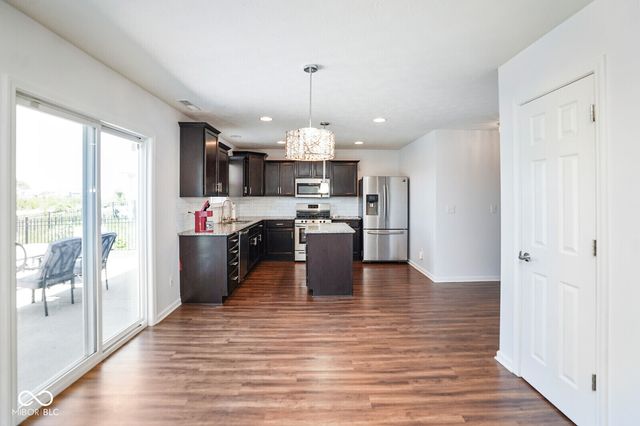 992 Cherry Tree Lane, Greenwood, IN 46143