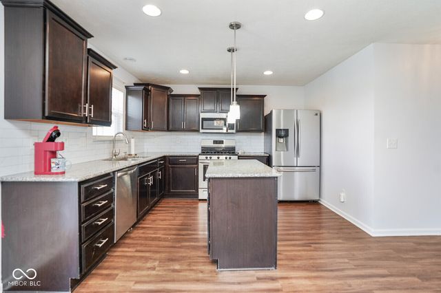 992 Cherry Tree Lane, Greenwood, IN 46143