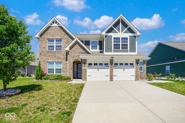 992 Cherry Tree Lane, Greenwood, IN 46143