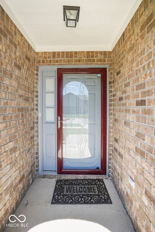 992 Cherry Tree Lane, Greenwood, IN 46143