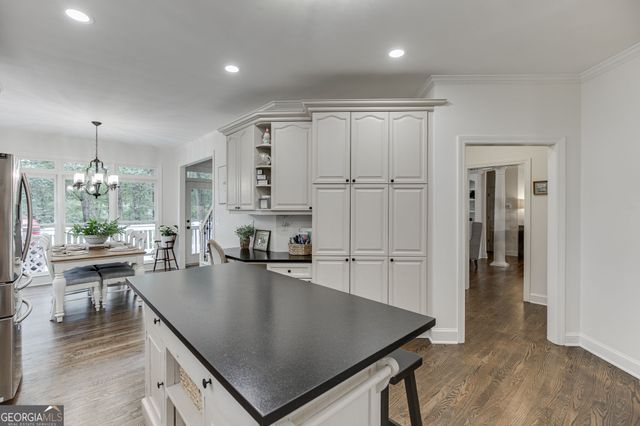 9315 Spinnaker Lane, Gainesville, GA 30506