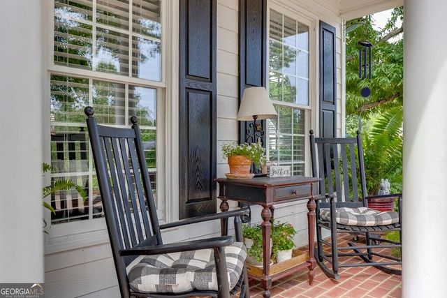 9315 Spinnaker Lane, Gainesville, GA 30506