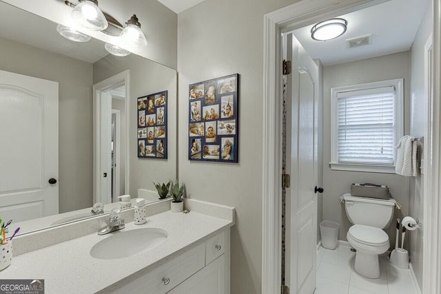 9315 Spinnaker Lane, Gainesville, GA 30506