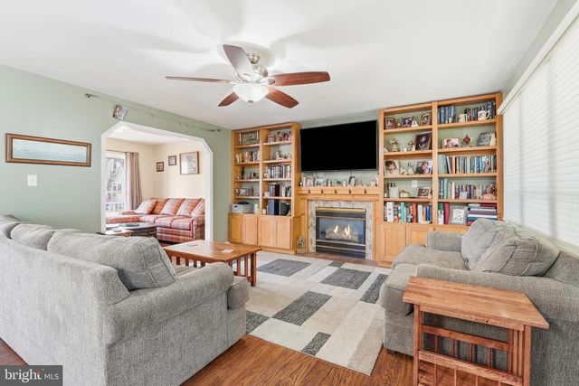 9806 KENMORE CT, Fredericksburg, VA 22408