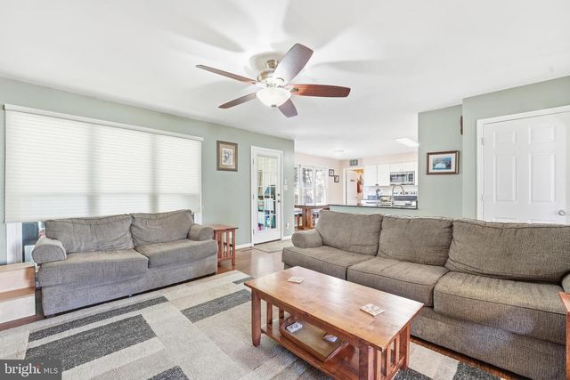 9806 KENMORE CT, Fredericksburg, VA 22408