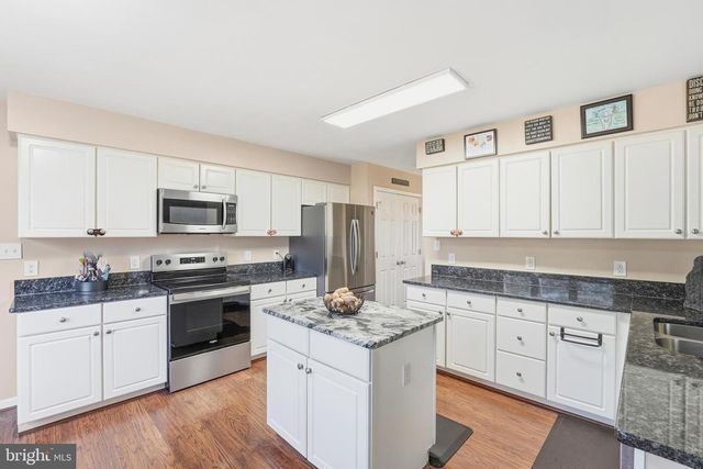 9806 KENMORE CT, Fredericksburg, VA 22408