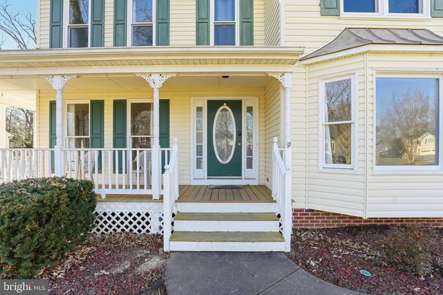 9806 KENMORE CT, Fredericksburg, VA 22408