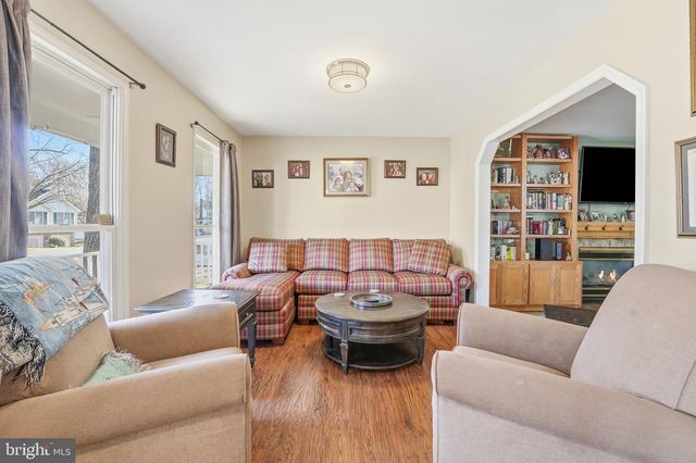 9806 KENMORE CT, Fredericksburg, VA 22408