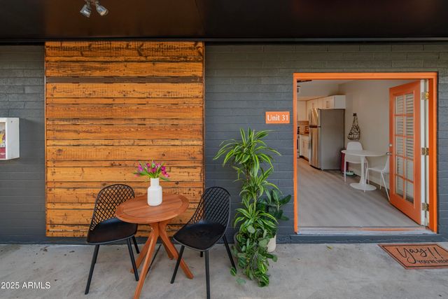 4025 N 40TH Street 31, Phoenix, AZ 85018