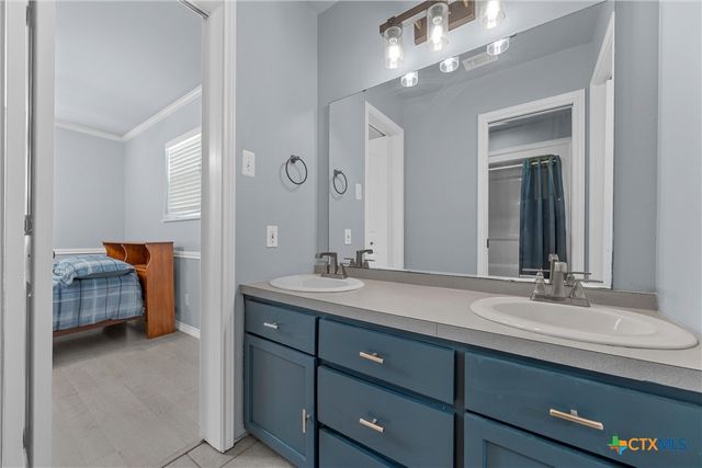 12851 Reeds Lake Road, Rogers, TX 76569