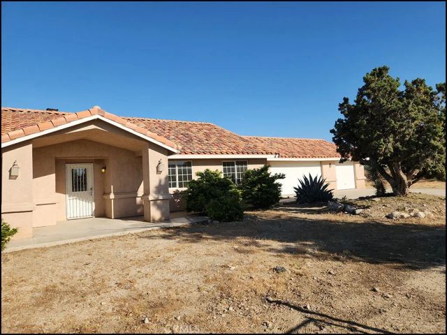 10685 Crystal Air, Pinon Hills, CA 92372