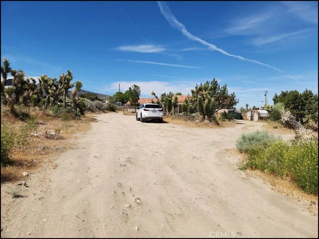 10685 Crystal Air, Pinon Hills, CA 92372