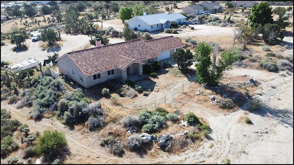 10685 Crystal Air, Pinon Hills, CA 92372
