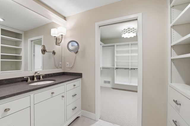 1641 Cedar Lake Parkway, Minneapolis, MN 55416