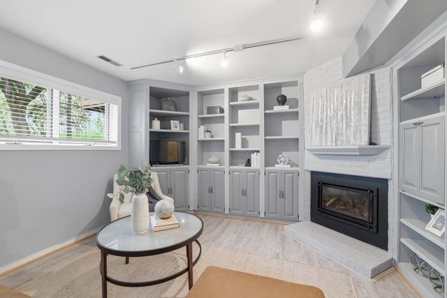 1641 Cedar Lake Parkway, Minneapolis, MN 55416