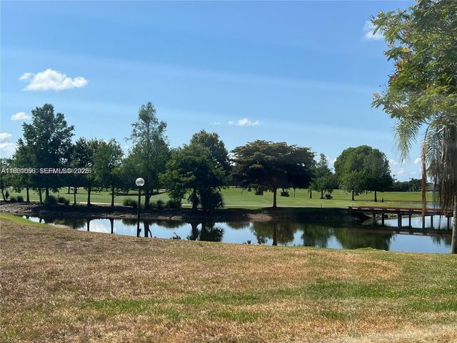 12760 Vista Isles Dr 715, Sunrise, FL 33325