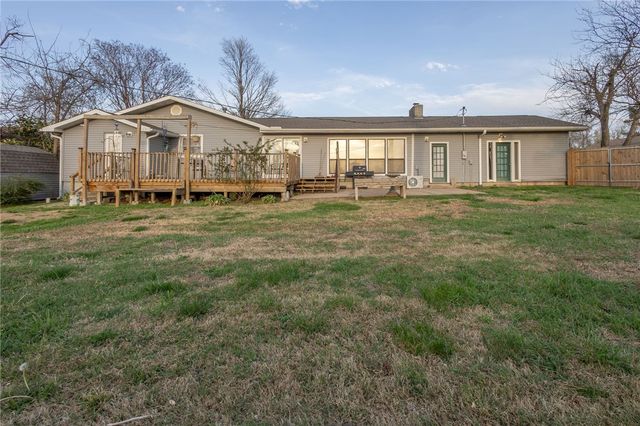 908 14th Place, Rogers, AR 72758