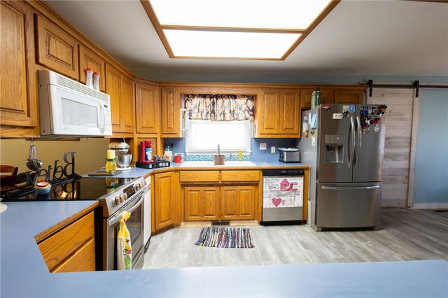 908 14th Place, Rogers, AR 72758