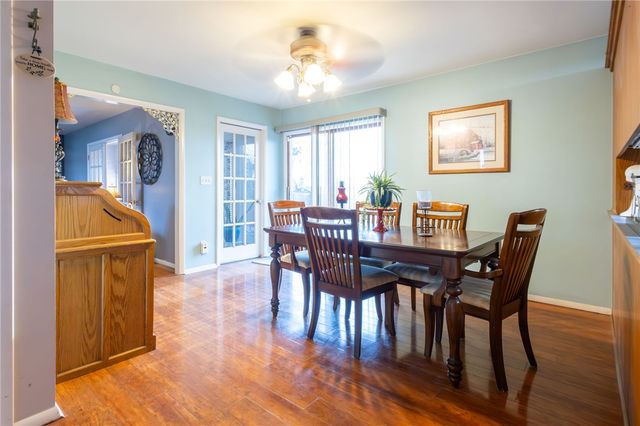 908 14th Place, Rogers, AR 72758