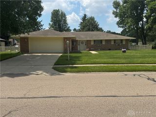 281 N Village Drive, Dayton, OH 45459