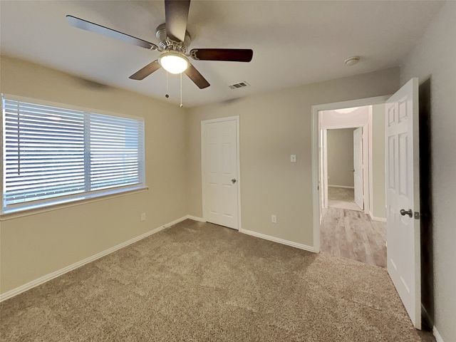 553 Stonewall Court, Cedar Hill, TX 75104