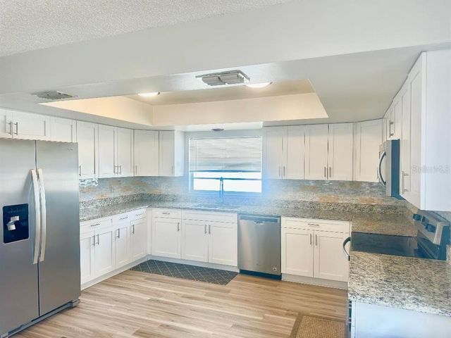 37733 14TH AVENUE, Zephyrhills, FL 33542