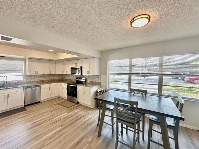 37733 14TH AVENUE, Zephyrhills, FL 33542