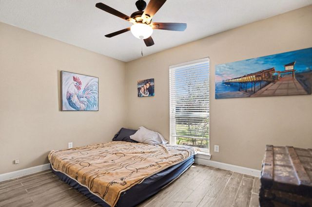 510 Brandywyne Drive, Friendswood, TX 77546