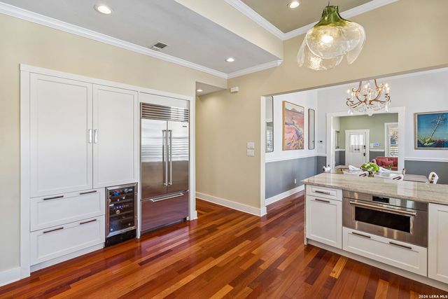 130 Crofton Avenue, San Antonio, TX 78210