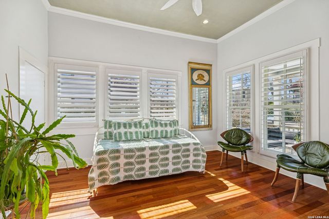 130 Crofton Avenue, San Antonio, TX 78210