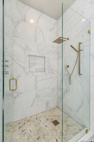 130 Crofton Avenue, San Antonio, TX 78210