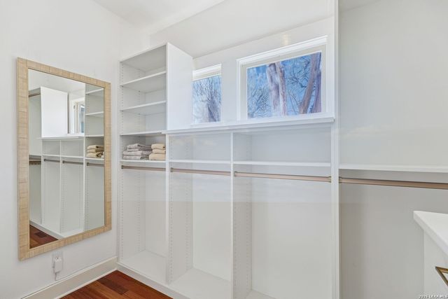 130 Crofton Avenue, San Antonio, TX 78210